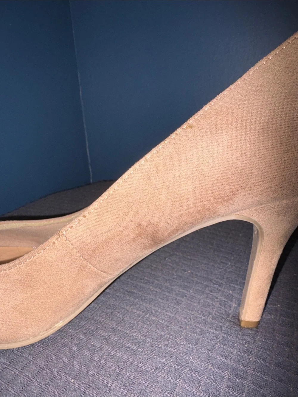 Time and Tru Women's Nude Suede Pointed-Toe Pumps 8